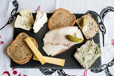 Nourriture dans le B&B/chambre d'hôtes ou à proximité