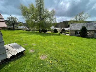 Jardin de l'établissement Maison Bleue