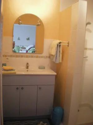 Salle de bains dans l'établissement La clé des champs