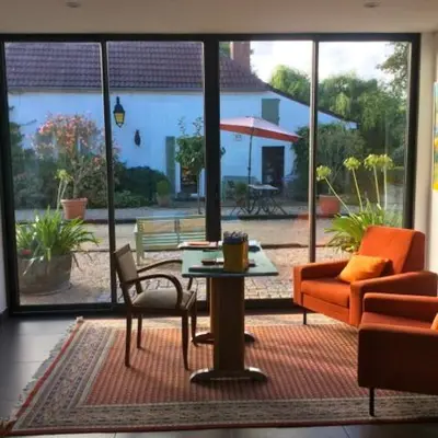 Coin salon dans l'établissement la Grange de Félicie
