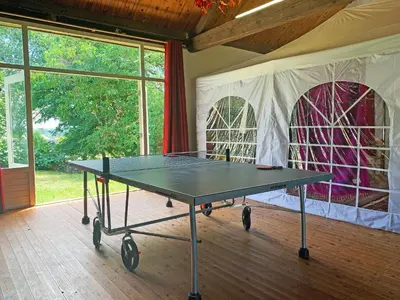 Tennis de table au sein de l'établissement Domaine Les Bertrands ou à proximité