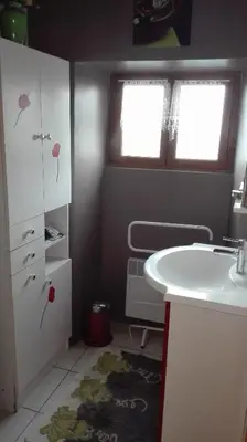 Salle de bains dans l'établissement Gite de charme au coeur de la Bourgogne