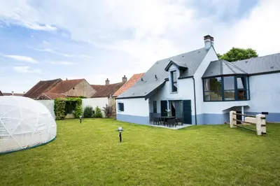 Jardin de l'établissement Maison Indigo