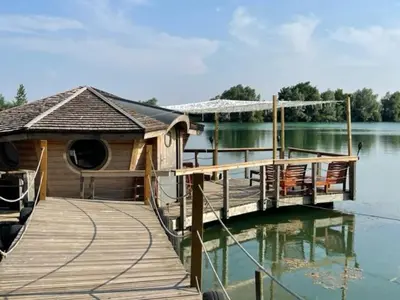 Vue sur la rivière ou le fleuve situé(e) à proximité de le chalet