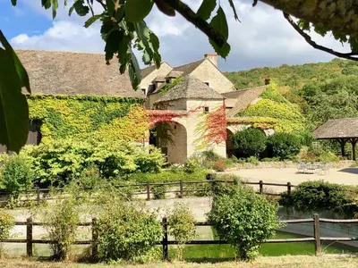Jardin de l'établissement Le Hameau de Barboron