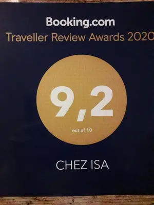 Certificat, récompense, panneau ou autre document affiché dans l'établissement Chez isa