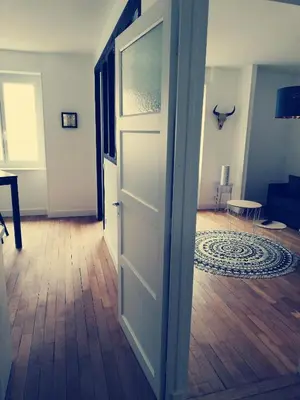 Télévision ou salle de divertissement dans l'établissement Suite 24 Appart'hôtel-3 étoiles