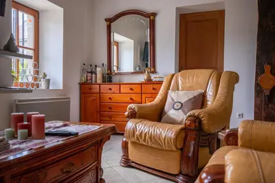 Coin salon dans l'établissement Chateau de la Grange