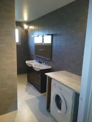 Salle de bains dans l'établissement La maison de Jacques