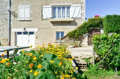 Jardin de l'établissement Le Verger des Hautes-Côtes de Nuits