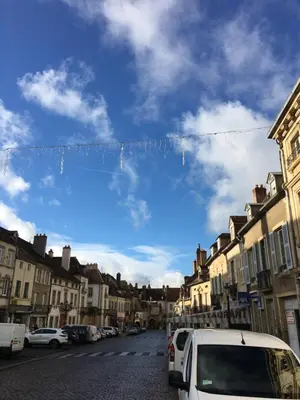 Quartier de l'hôtel ou autre quartier proche