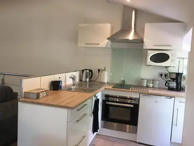 Cuisine ou kitchenette dans l'établissement Gîte des Charmilles /La Maison des Gardes