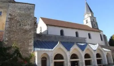 Plan de l'établissement Le Puits Fortifié