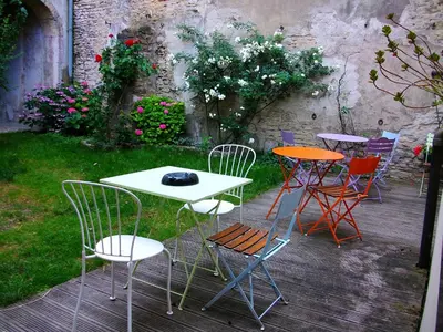 Jardin de l'établissement Hôtel République