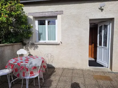 Balcon ou terrasse dans l'établissement Gîte Le Four à Pain, 2 chambres, 2km du centre de Dole,