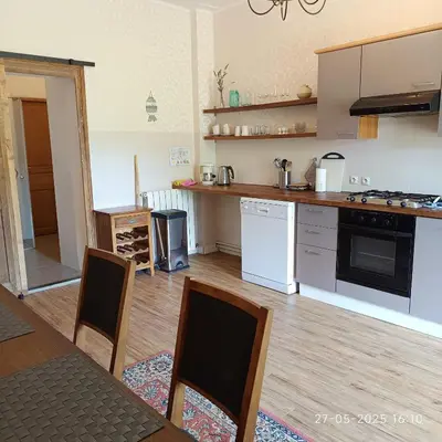 Cuisine ou kitchenette dans l'établissement Gîte Donjon