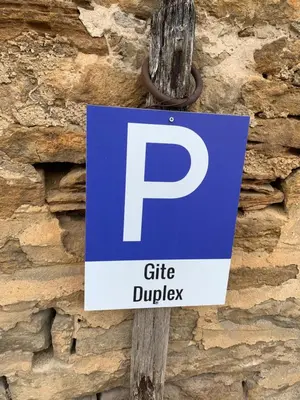 Certificat, récompense, panneau ou autre document affiché dans l'établissement Arbois Le 1876