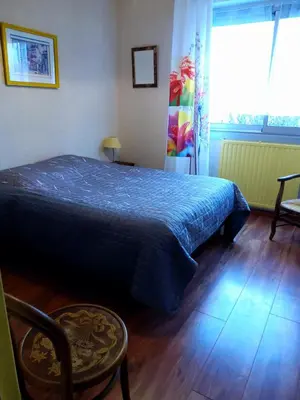 Un ou plusieurs lits dans un hébergement de l'établissement Chambre d'hôtes dans Résidence