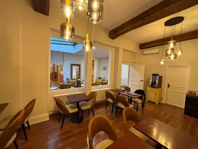 Coin salon dans l'établissement Hotel Le Jacquemart