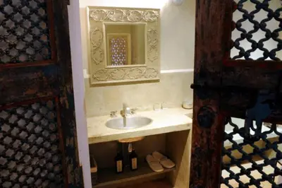 Salle de bains dans l'établissement La Grange à Nicolas