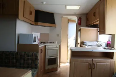 Cuisine ou kitchenette dans l'établissement lathuillere
