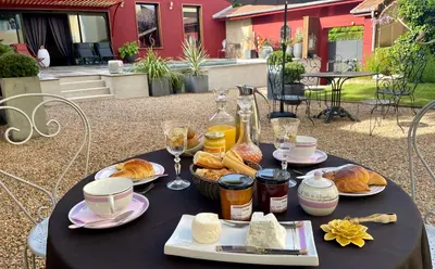 Nourriture dans le B&B/chambre d'hôtes ou à proximité