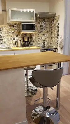 Cuisine ou kitchenette dans l'établissement A la liberté