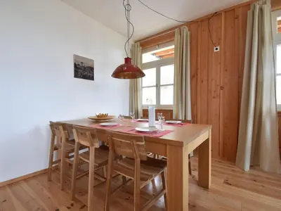 Plan de l'établissement Mansion in Cuzy with Pool and Scenic Views