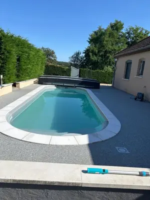 Piscine de l'établissement Flo ou située à proximité