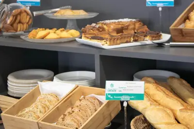 Nourriture dans l'hôtel ou à proximité