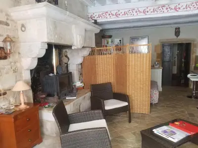 Coin salon dans l'établissement Le Colimaçon