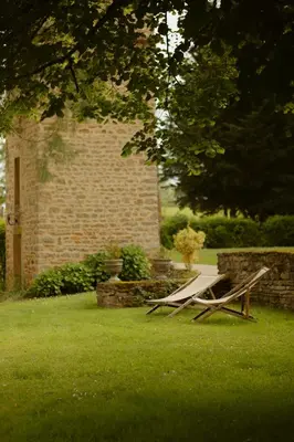 Jardin de l'établissement Tomette Singulière