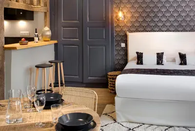 Un ou plusieurs lits dans un hébergement de l'établissement Maison des Ducs