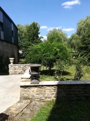 Jardin de l'établissement Le Clos des Cygnes