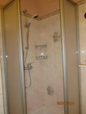 Salle de bains dans l'établissement GITE A SAINT-REMY (21500)