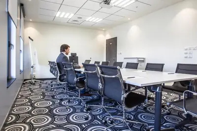 Espace de conférence ou salle de réunion dans l'établissement Holiday Inn Express Dijon by IHG