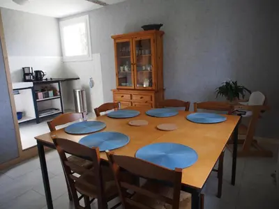 Cuisine ou kitchenette dans l'établissement Escale en Revermont