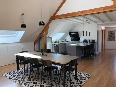 Cuisine ou kitchenette dans l'établissement Le Loft Deveney-Mars