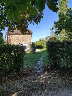 Jardin de l'établissement Le Fournil des Jardins d'Ayaël