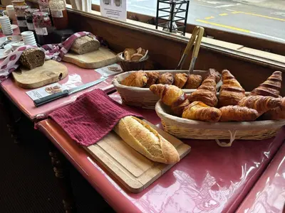 Nourriture dans l'hôtel ou à proximité