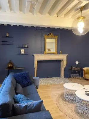 Coin salon dans l'établissement Gîte de la moinette