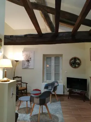 Coin salon dans l'établissement Le Bord d'eau