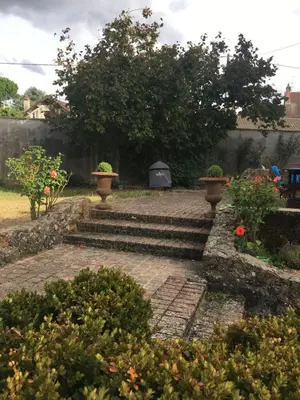 Jardin de l'établissement Augustodun'Home