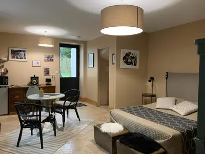Coin salon dans l'établissement EN VILLE À LA CAMPAGNE