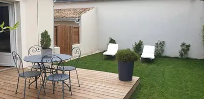 Jardin de l'établissement clos des mûriers