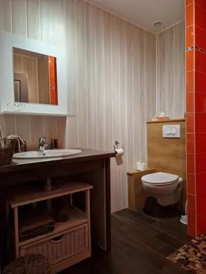 Salle de bains dans l'établissement Chambres d'hôtes Une autre maison