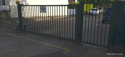 Plan de l'établissement LE PHENIX à internet haut débit & parking