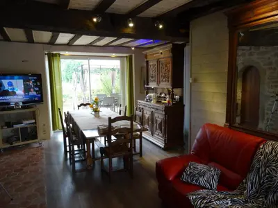 Cuisine ou kitchenette dans l'établissement Datcha Bourguignonne, Chambres & Gîte