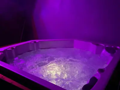 Plan de l'établissement Le gîte du cavalier au cœur de la Forêt/jacuzzi
