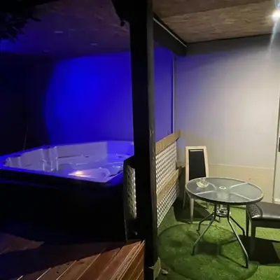 Le gîte du cavalier au cœur de la Forêt/jacuzzi